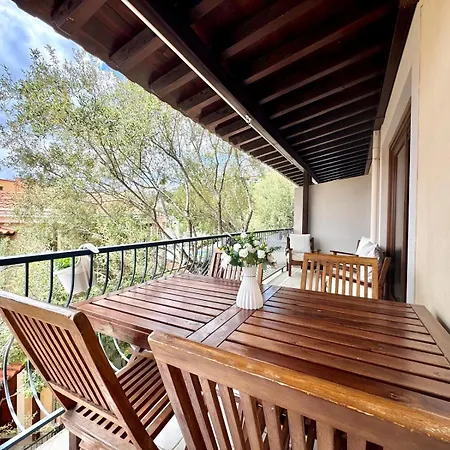 Sea Whisper - Joy Collection 圣玛丽亚纳瓦雷